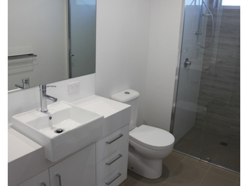 504/26 Spendelove Avenue, Southport QLD 4215