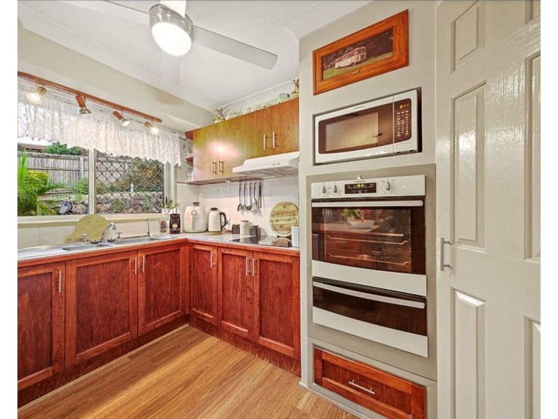 71 Lindfield Road, Helensvale QLD 4212