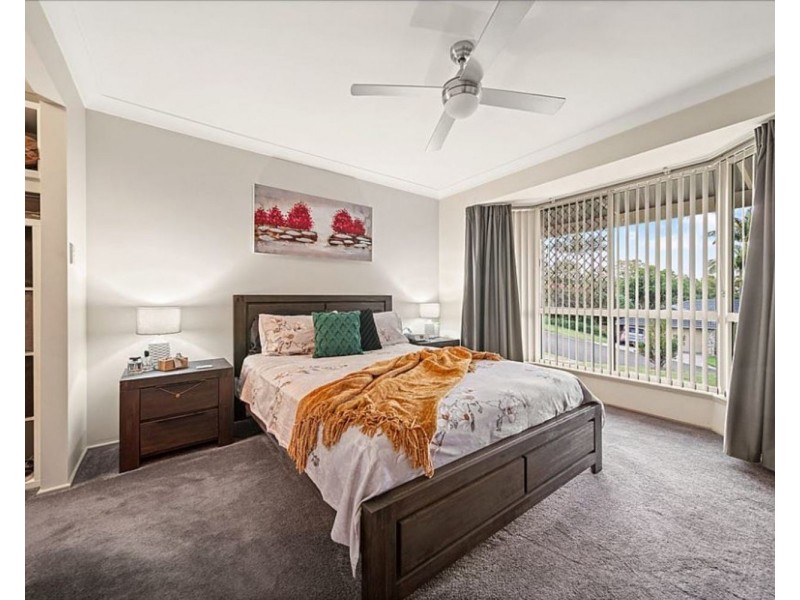 71 Lindfield Road, Helensvale QLD 4212