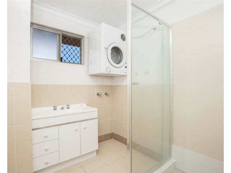 6/25 White Street, Southport QLD 4215