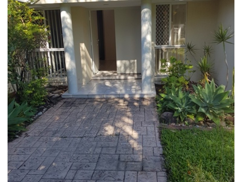 7 Driftwood Place, Parkwood QLD 4214