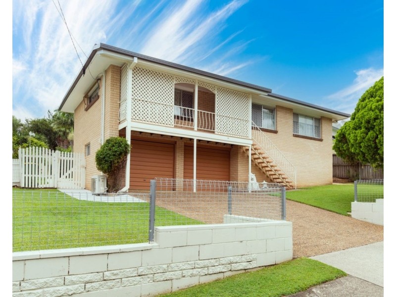 15 Elaine Street, Southport QLD 4215