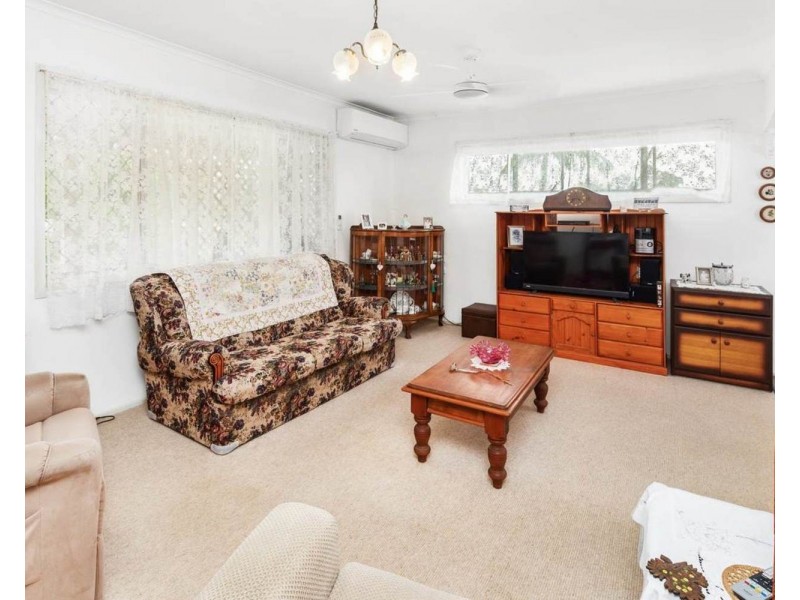 15 Elaine Street, Southport QLD 4215