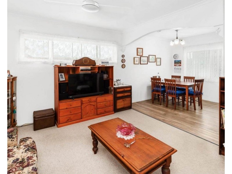 15 Elaine Street, Southport QLD 4215