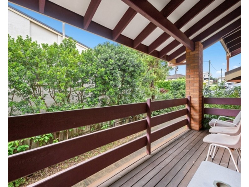 23 Harley Street, Labrador QLD 4215