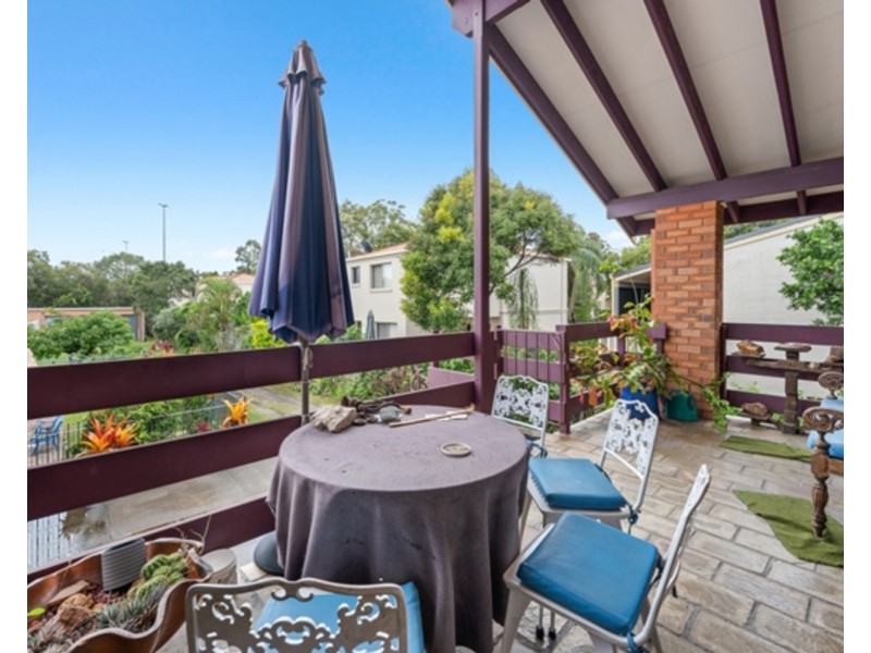 23 Harley Street, Labrador QLD 4215