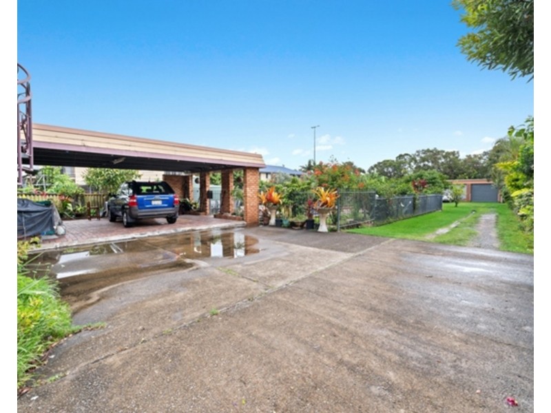 23 Harley Street, Labrador QLD 4215