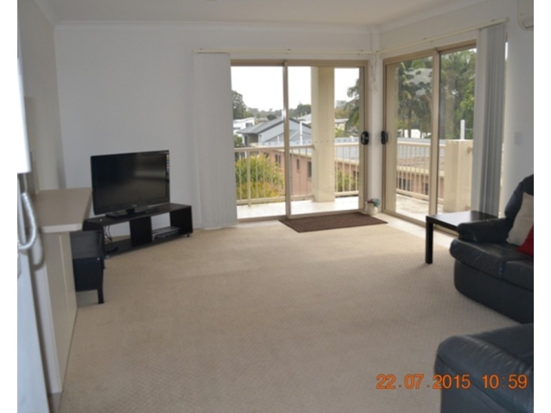 11/13D Wyndham Avenue, Southport QLD 4215