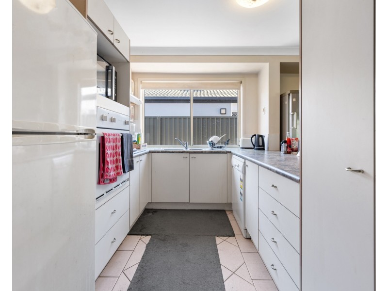 177 Greenacre Drive, Arundel QLD 4214