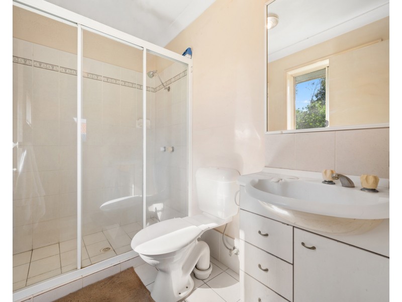 177 Greenacre Drive, Arundel QLD 4214