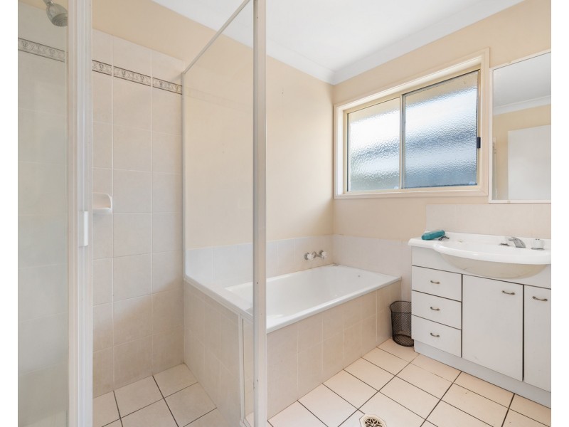 177 Greenacre Drive, Arundel QLD 4214