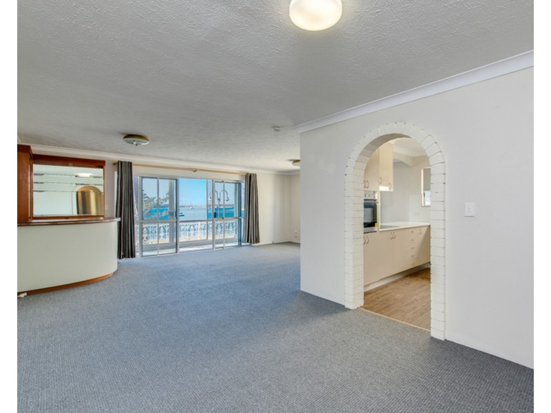 3/526 Marine Parade, Biggera Waters QLD 4216