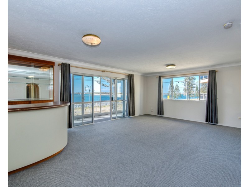 3/526 Marine Parade, Biggera Waters QLD 4216