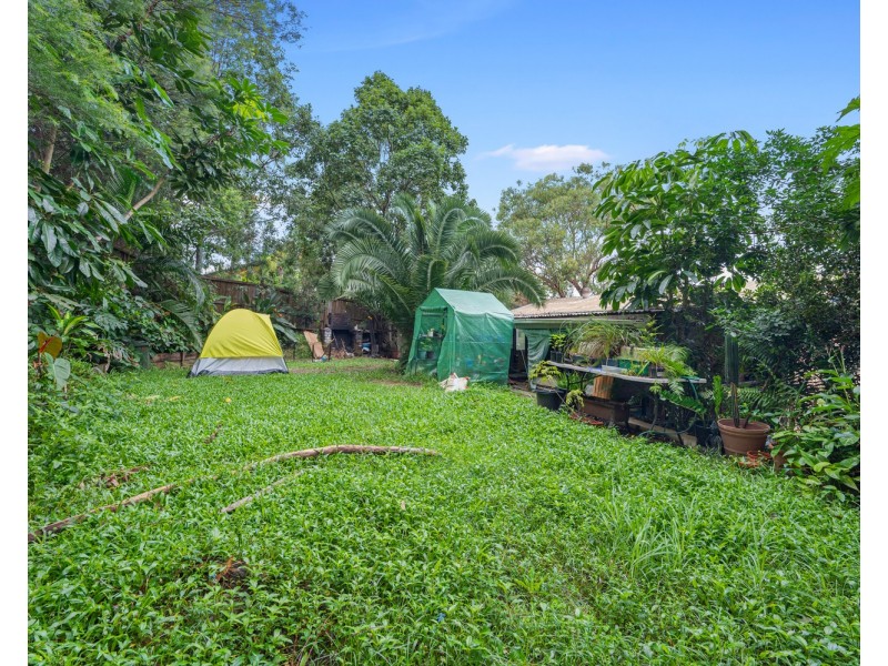 49 Lowanna Avenue, Ashmore QLD 4214