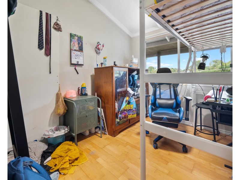 49 Lowanna Avenue, Ashmore QLD 4214