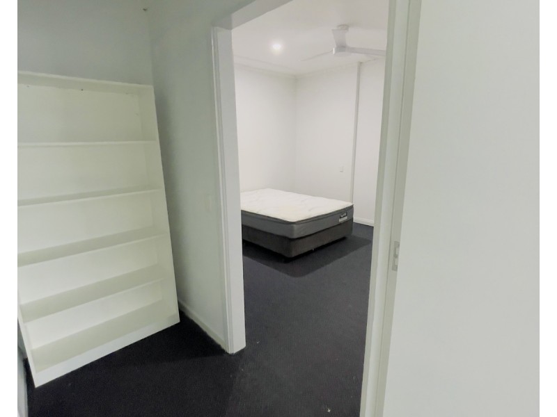 8a/135 Nerang Street, Southport QLD 4215
