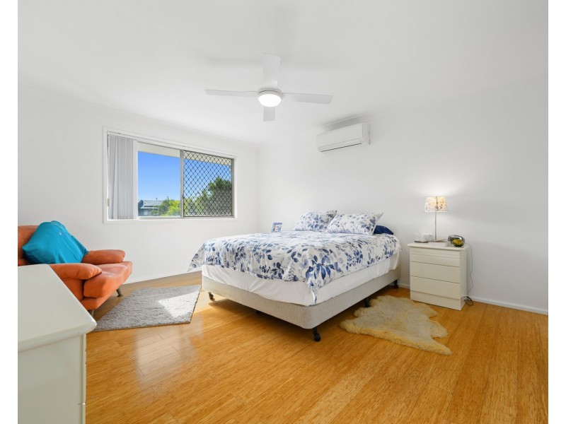 13/8 West King Street, Southport QLD 4215