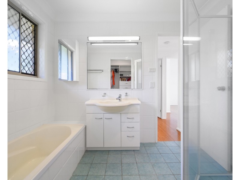 13/8 West King Street, Southport QLD 4215