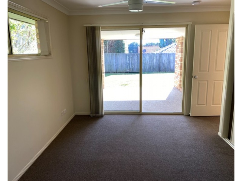 91 Crestwood Drive, Molendinar QLD 4214