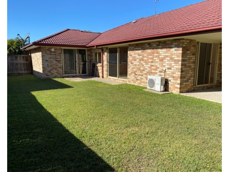 91 Crestwood Drive, Molendinar QLD 4214