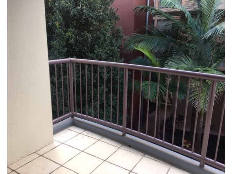 13/132 High Street, Southport QLD 4215