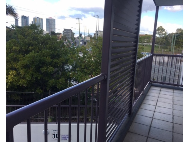 13/132 High Street, Southport QLD 4215