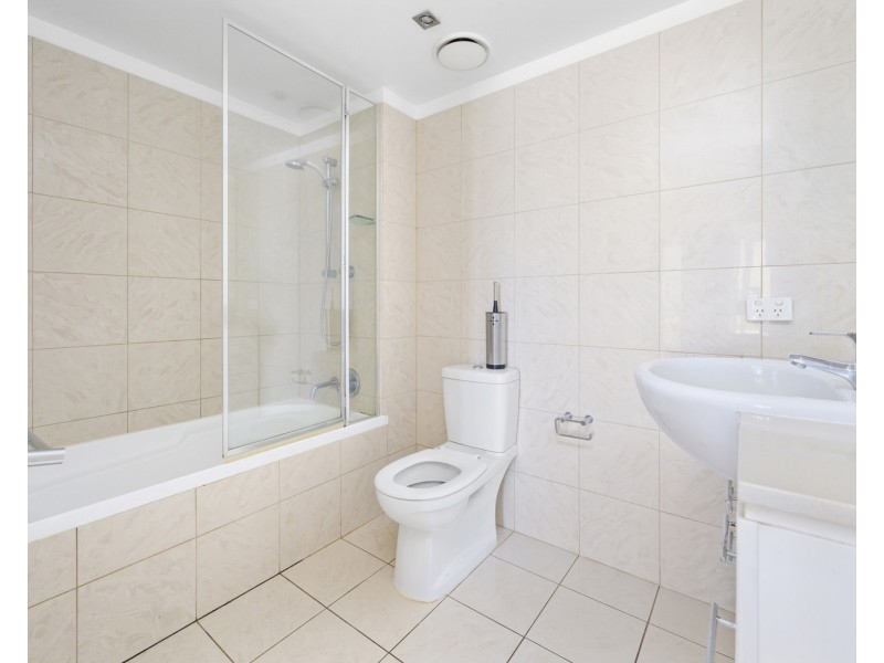 804/50 Marine Parade, Southport QLD 4215