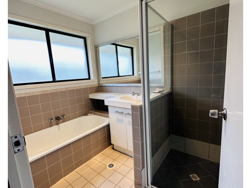 1/59 Botanical Drive, Labrador QLD 4215