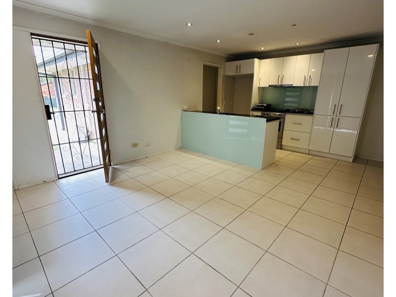 1/59 Botanical Drive, Labrador QLD 4215