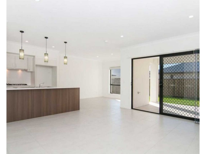 28 Moorinya Circuit, Pimpama QLD 4209