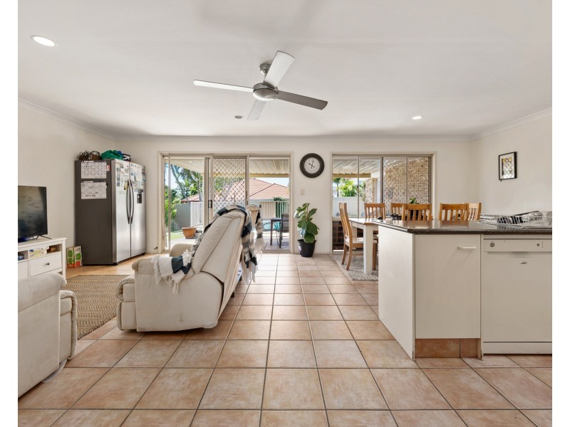 58 Inverness Way, Parkwood QLD 4214