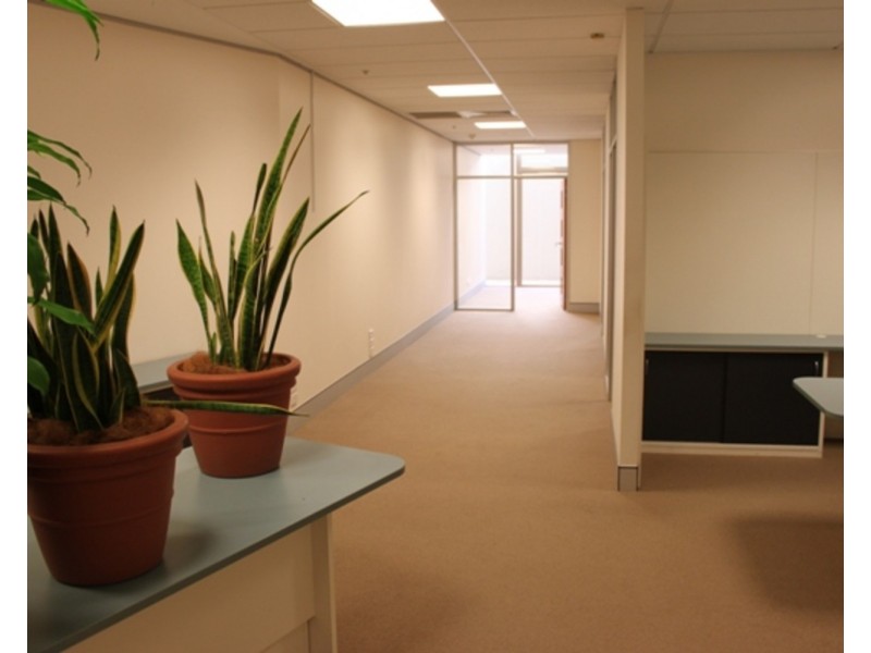 204/Pivotal Point 50 Marine Parade, Southport QLD 4215