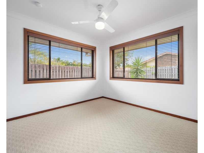 10 Bixa Street, Southport QLD 4215