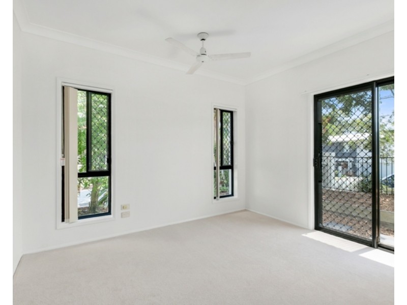 9/32 Blake Street, Southport QLD 4215