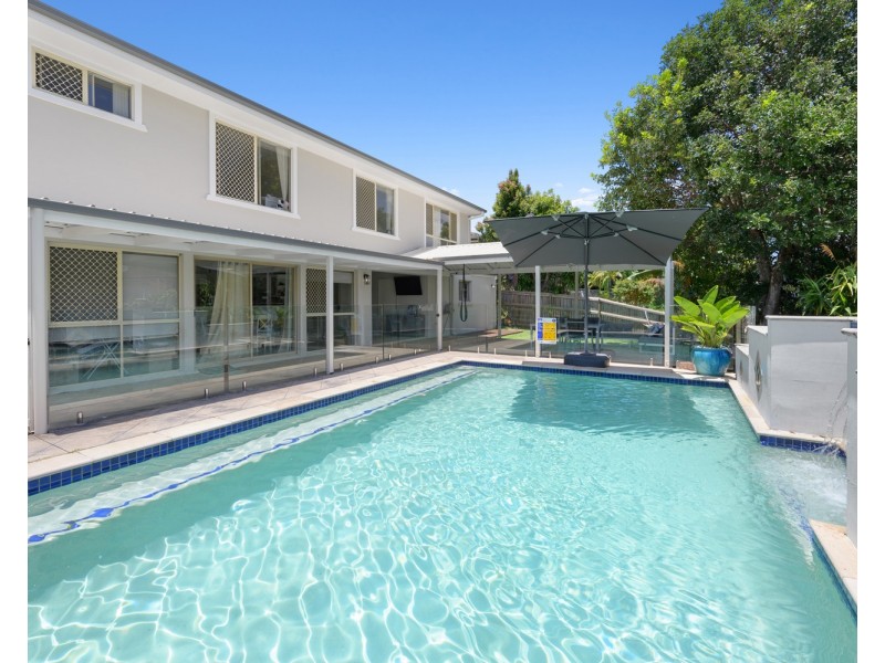 9 Murrumba Drive, Ashmore QLD 4214