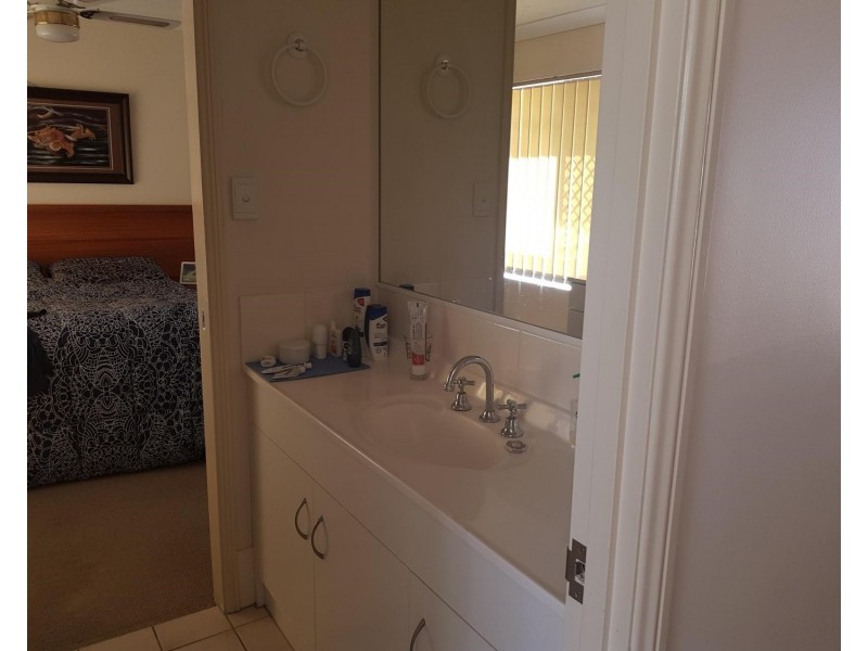 1/3 Norman Street, Southport QLD 4215