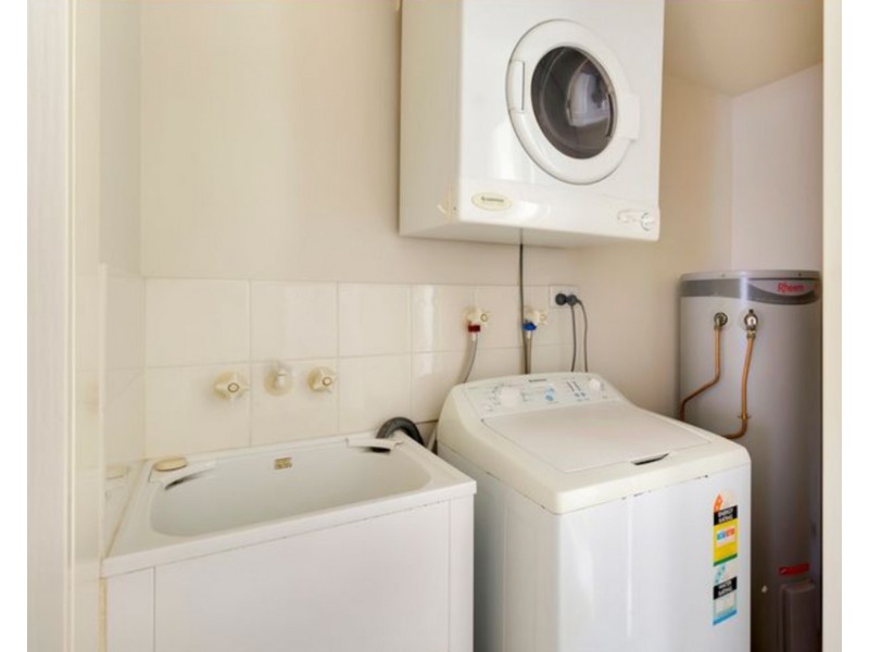 1/3 Norman Street, Southport QLD 4215