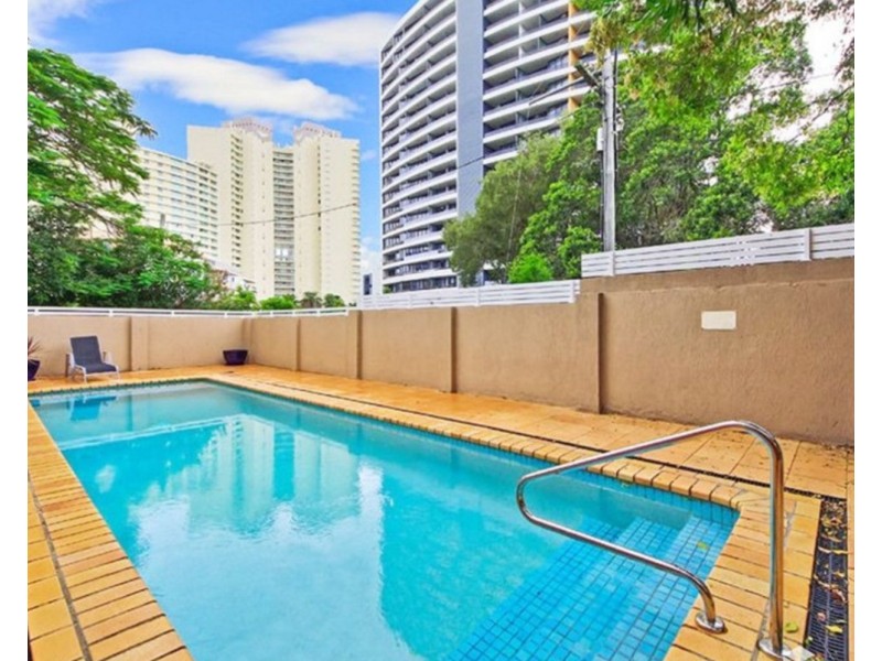 5/19 Heath Street, Southport QLD 4215