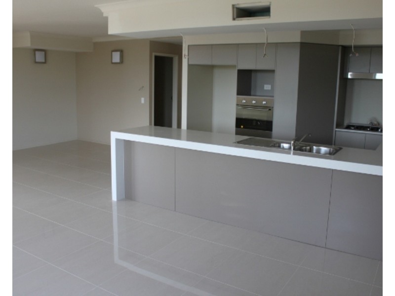 3/20 Lawson Street, Southport QLD 4215