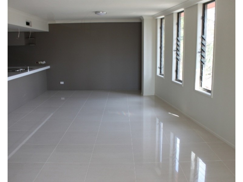 3/20 Lawson Street, Southport QLD 4215