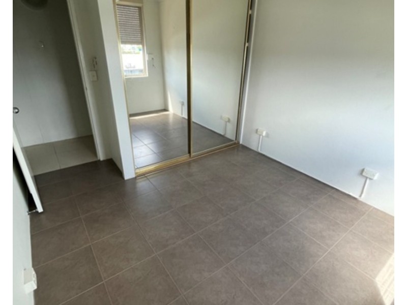 19/72 Marine Parade, Southport QLD 4215