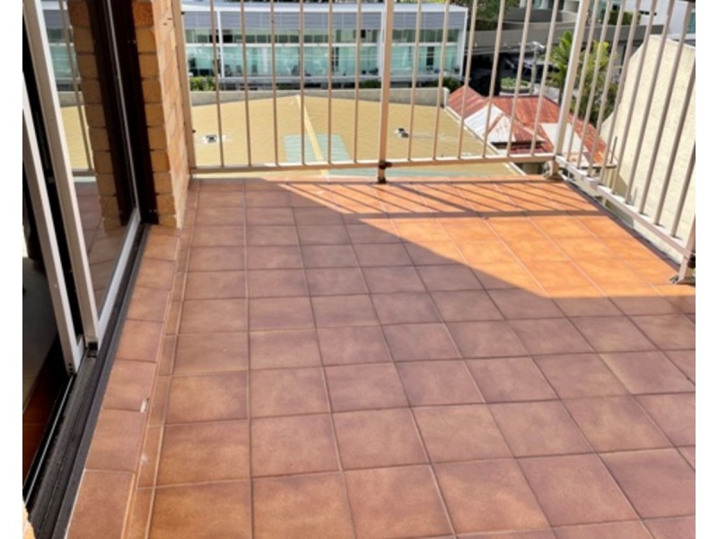19/72 Marine Parade, Southport QLD 4215