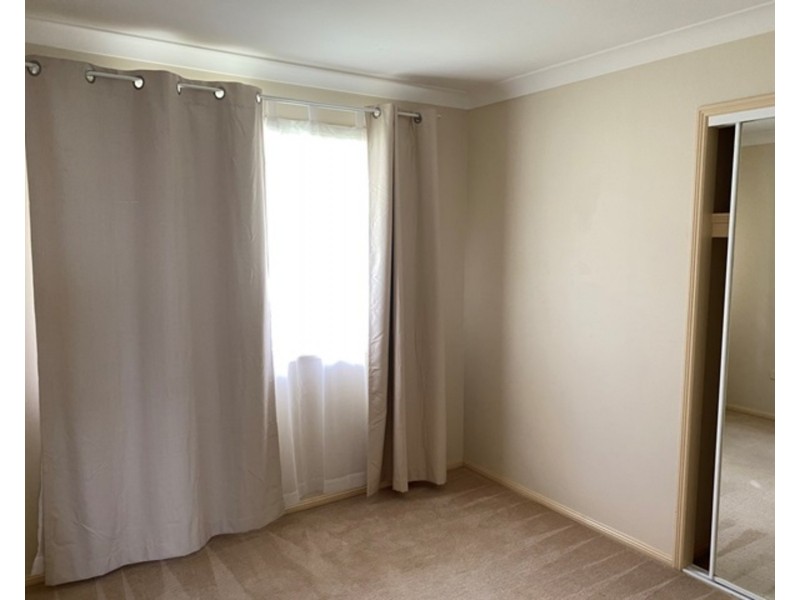 50  Greenacre Drive, Parkwood QLD 4214