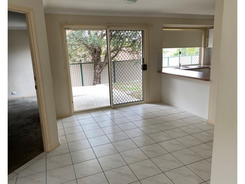 50  Greenacre Drive, Parkwood QLD 4214