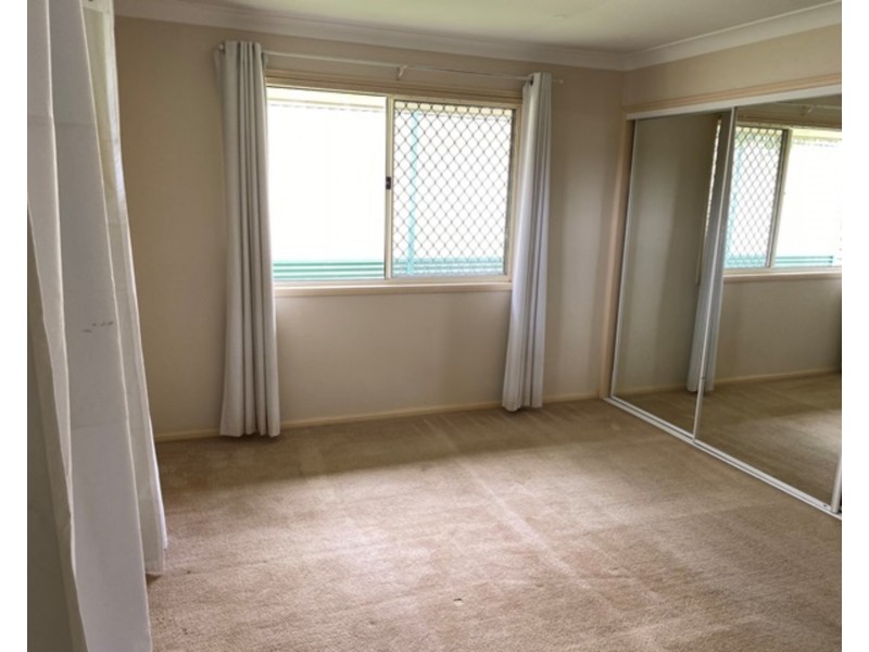 50  Greenacre Drive, Parkwood QLD 4214