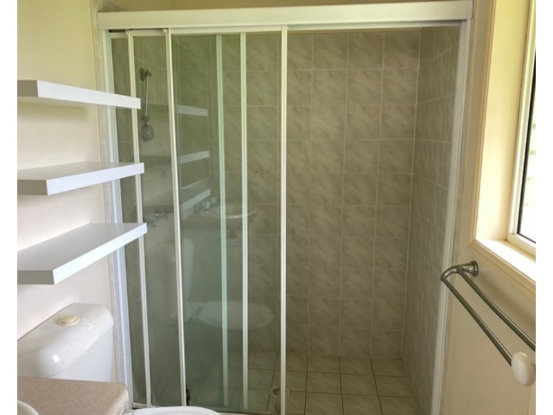 50  Greenacre Drive, Parkwood QLD 4214