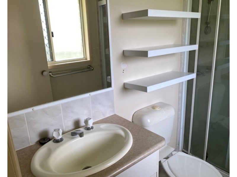 50  Greenacre Drive, Parkwood QLD 4214