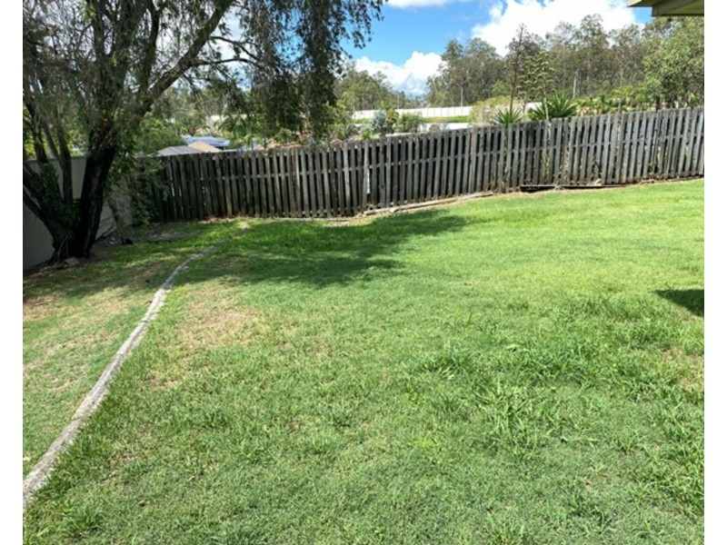 50  Greenacre Drive, Parkwood QLD 4214