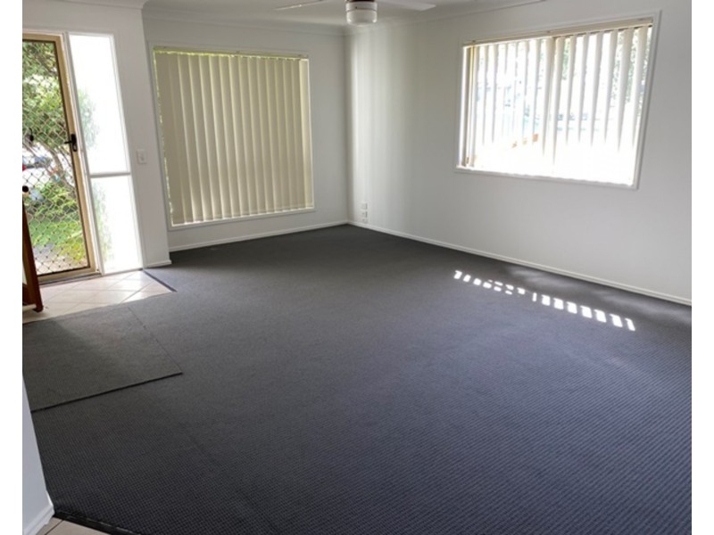 177 Greenacre Drive, Arundel QLD 4214