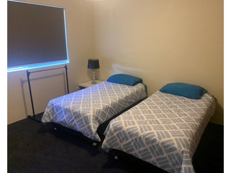 8/210 Scarborough Street, Southport QLD 4215